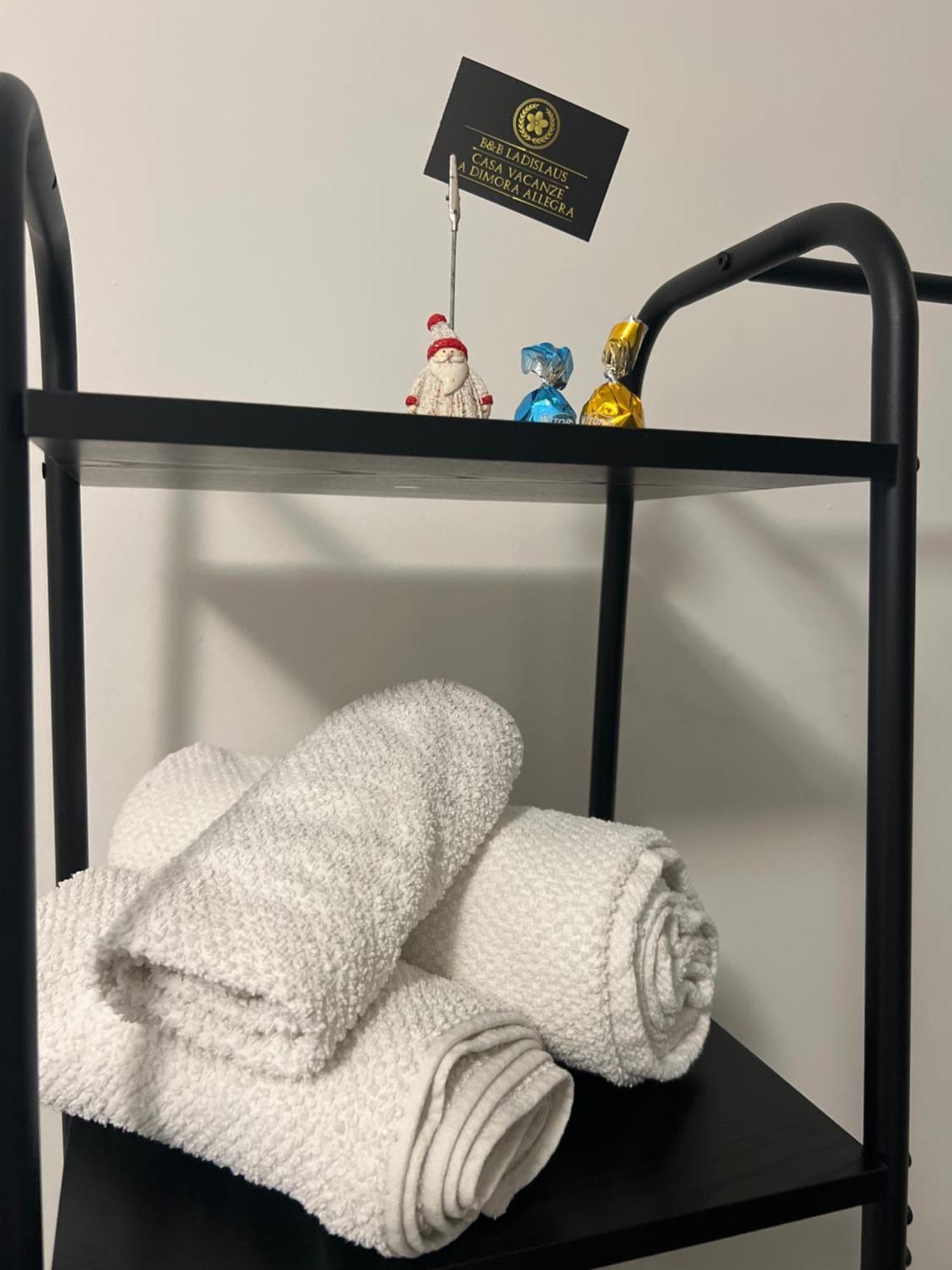B&B Ladislaus 拉迪斯波利 外观 照片